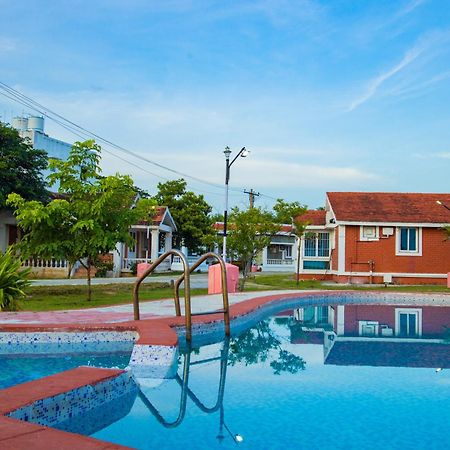 Mamalla Kudil Resort Махабаліпурам Екстер'єр фото
